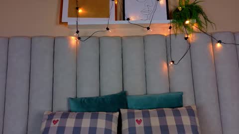 Snapshot of engelstone_ chatting on October 27, 7:40 pm E N G E L online show from October 27, 7:40 pm