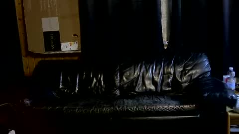 Snapshot of engesis chatting on April 10, 9:47 am engesis online show from April 10, 9:47 am