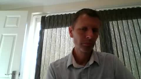 Snapshot of englishguy183 chatting on May 27, 7:38 am EnglishGuy183 online show from May 27, 7:38 am