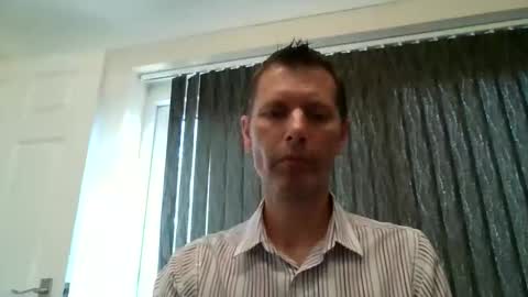 Snapshot of englishguy183 chatting on June 9, 8:59 am EnglishGuy183 online show from June 9, 8:59 am