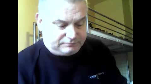 englishguysurrey online show from January 12, 9:47 am