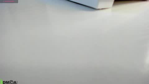 Snapshot of enigmatic_ella chatting on April 27, 1:03 am Ella online show from April 27, 1:03 am