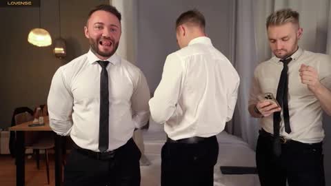 Johnny online show from September 27, 3:17 pm