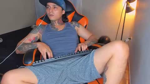 enjoymycock99 online show from July 7, 6:47 am