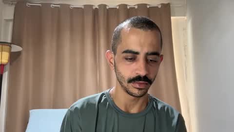 Snapshot of enjoythetrip chatting on December 13, 10:19 am Luke online show from December 13, 10:19 am