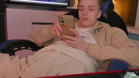 Enker online show from December 7, 1:58 am