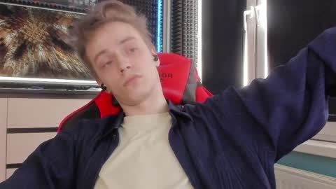 Enker online show from April 2, 2:04 pm