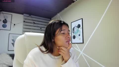 Enma clark online show from March 23, 4:05 am