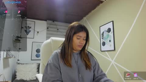 Snapshot of enma_clark chatting on June 1, 3:30 am Enma clark online show from June 1, 3:30 am