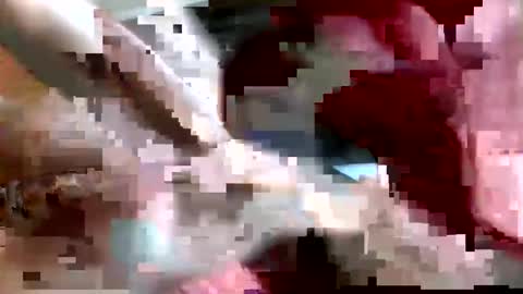 Snapshot of enri222 chatting on November 3, 11:37 pm rineking online show from November 3, 11:37 pm