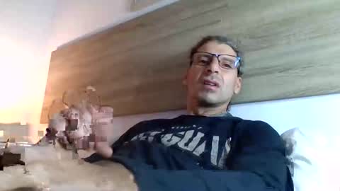 Snapshot of enri222 chatting on November 17, 10:48 pm rineking online show from November 17, 10:48 pm