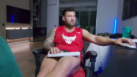 Erik online show from April 20, 5:59 pm