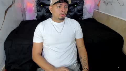 enrique online show from October 24, 11:39 am