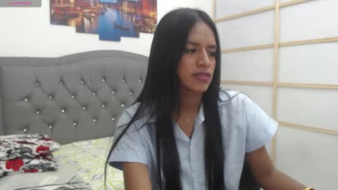 Enyenlina online show from October 18, 5:14 pm