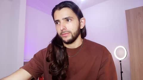 enzo_moretii online show from November 9, 1:42 pm