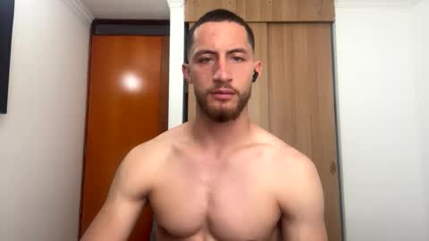 enzo_savage online show from January 8, 8:00 pm