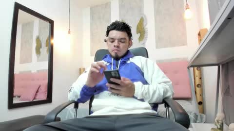    online show from January 9, 3:20 am