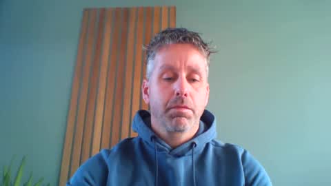 Snapshot of enzoenzo7 chatting on February 19, 2:12 pm Enzos Massive Cock online show from February 19, 2:12 pm