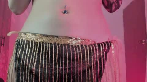 Snapshot of ephemeral_hot chatting on May 15, 11:01 pm Leyla online show from May 15, 11:01 pm