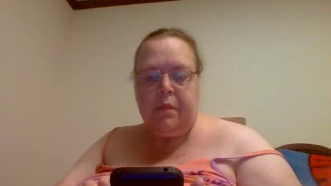 Snapshot of epic_ginger chatting on September 24, 12:19 pm epic_ginger online show from September 24, 12:19 pm