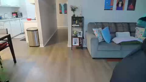 Snapshot of epicfuz chatting on October 16, 3:07 am epicfuz online show from October 16, 3:07 am