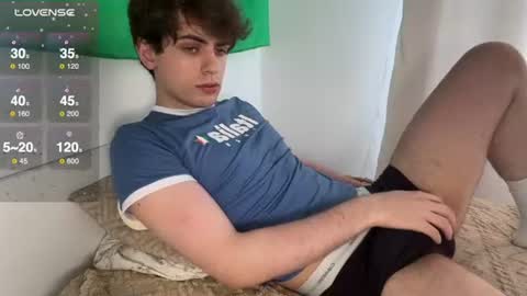 Snapshot of er1c_reeves chatting on June 12, 9:52 am Eric Reeves online show from June 12, 9:52 am