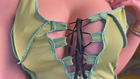 Alissa online show from December 15, 1:11 pm