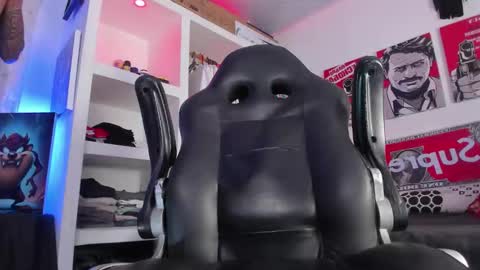 Tht BOSS Eren online show from November 14, 9:24 pm