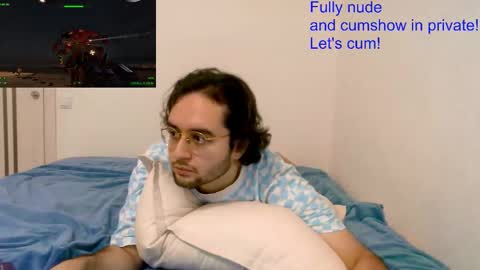 Snapshot of eren_jaeger2000 chatting on September 28, 2:39 am Eren online show from September 28, 2:39 am