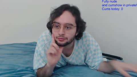 Snapshot of eren_jaeger2000 chatting on October 10, 4:11 am Eren online show from October 10, 4:11 am