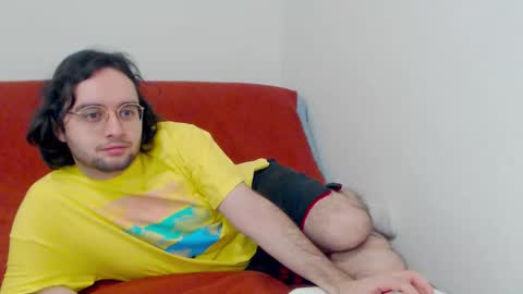 Snapshot of eren_jaeger2000 chatting on November 29, 2:58 am Eren online show from November 29, 2:58 am