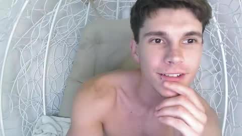 Snapshot of eric_crush chatting on October 2, 3:57 am Eric Crush online show from October 2, 3:57 am