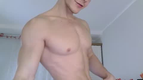 Snapshot of eric_crush chatting on November 13, 4:22 am Eric Crush online show from November 13, 4:22 am