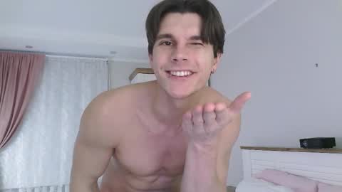 Eric Crush online show from February 13, 4:08 am