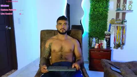 Brayan online show from February 9, 9:39 pm