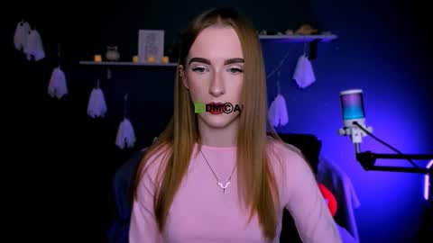 your dear Erica  online show from October 30, 8:53 pm