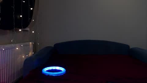 Snapshot of erica_mayer chatting on January 31, 2:28 pm Erica online show from January 31, 2:28 pm