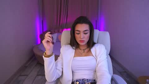 Erica online show from September 25, 7:12 am