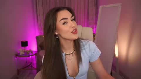 Erica online show from June 25, 7:02 am