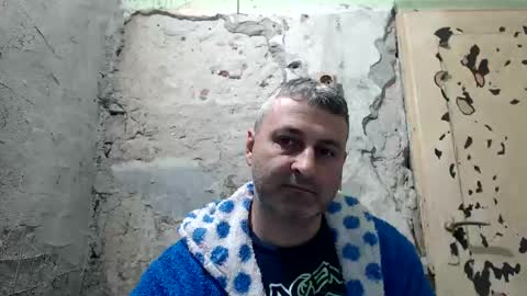 eric online show from April 10, 3:01 am