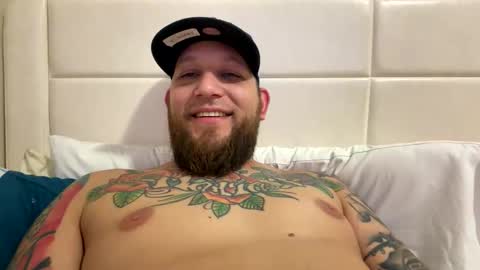 Snapshot of erick1s chatting on November 15, 8:27 pm erick1s online show from November 15, 8:27 pm