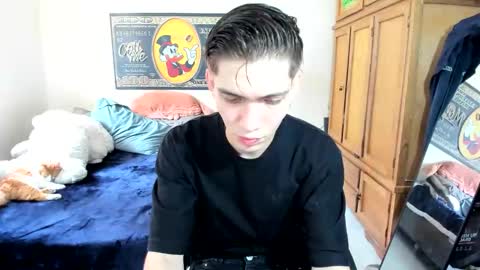 erick_de_rossee online show from April 21, 6:55 pm