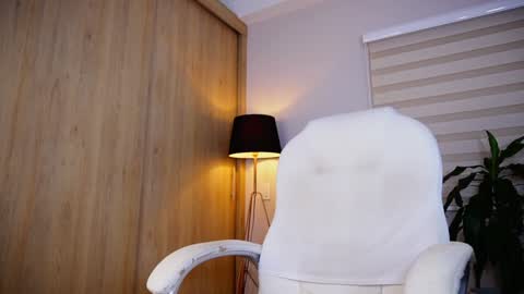 Erick Thompson online show from December 20, 10:54 pm