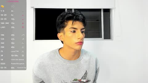 Snapshot of erick_velveth chatting on May 10, 6:07 am erick online show from May 10, 6:07 am
