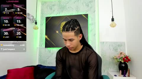   online show from February 1, 10:05 am