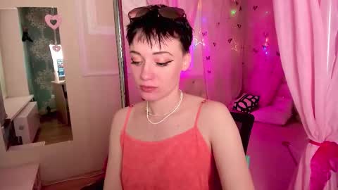 Snapshot of erickafetish chatting on November 16, 4:23 pm Ericka online show from November 16, 4:23 pm