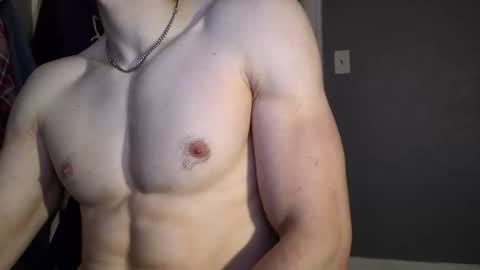 ericmg11 online show from November 8, 9:35 pm