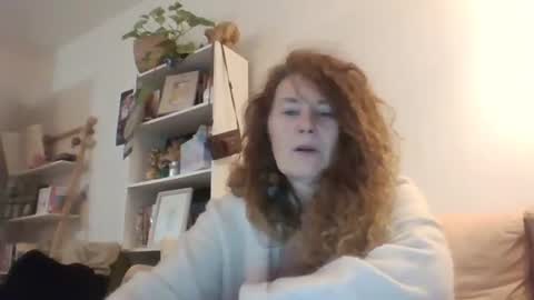 Steph et Eric online show from January 31, 6:36 pm