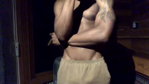 EricSwainn online show from April 12, 5:12 am