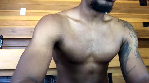 EricSwainn online show from April 19, 7:16 pm